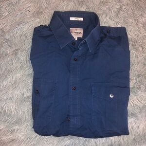 Men’s fitted Express dress shirt